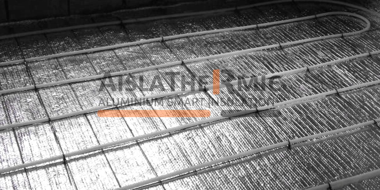 Aislante térmico Aislathermic bajo piso radiante o flotante