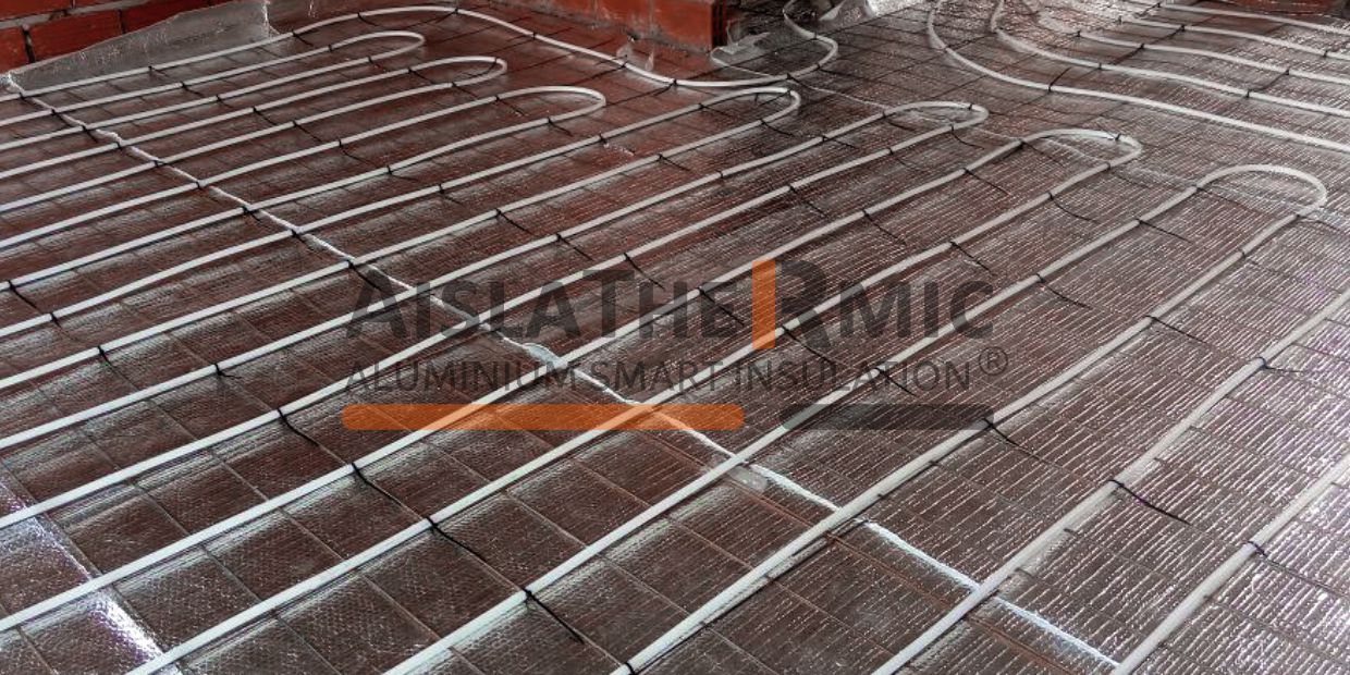 Aislante térmico Aislathermic bajo piso radiante o flotante